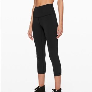 Lululemon Wunder Under Crops Size 10